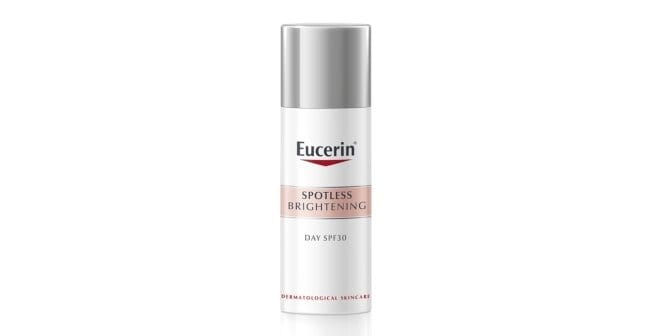 Kem dưỡng ẩm cho da khô lão hóa Eucerin Spotless Brightening Day SPF30